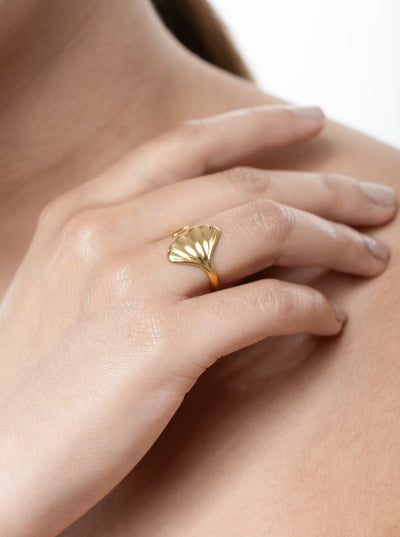 Seashell Shape Open Gold Ring - 3